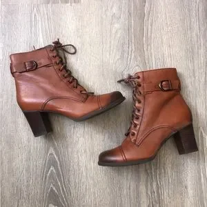 Clarks jolissa gypsum boot online